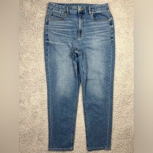 American Eagle Outfitters High-Rise Curvy Mom Jeans